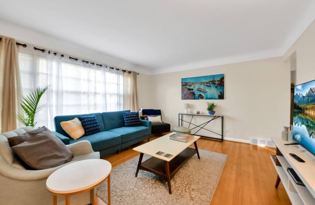 The Park @ The Park & River Chalet-2BD Lower Unit