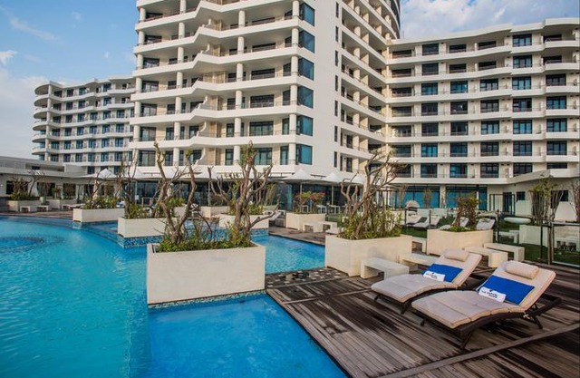 The Pearls of Umhlanga