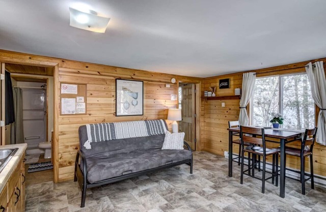 The Perch at Lincolnwood Resort