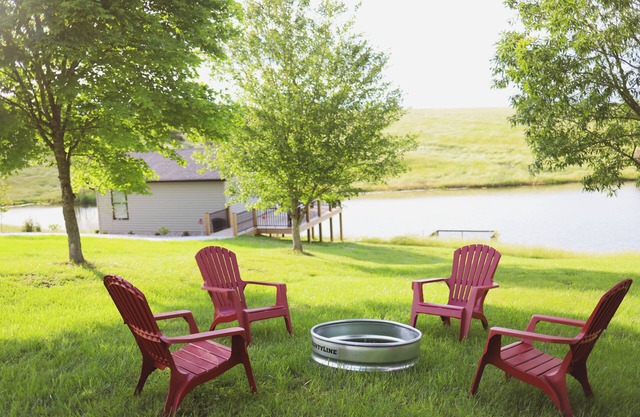 The River Hill Farm Cottage offers the perfect blend of peace and modern ease.