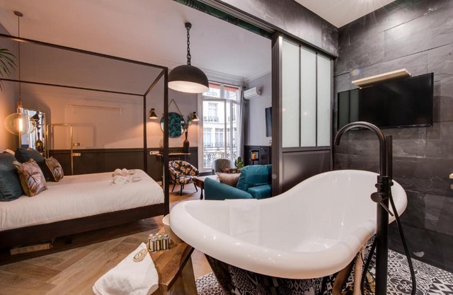The Royal Elysée Suite