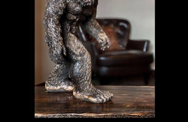 “The Sasquatch Suite” - Sisters Bunkhouse DOWNTOWN