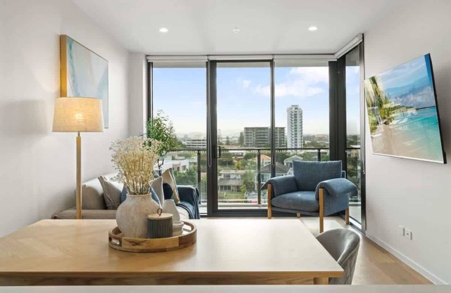 The Serenity | New Riverview Apt + Pool & Parking
