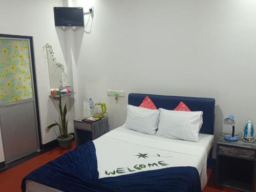 The Shalom Resort & Restaurant