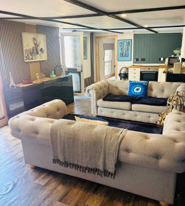 The stables farm stay private firepit bbq