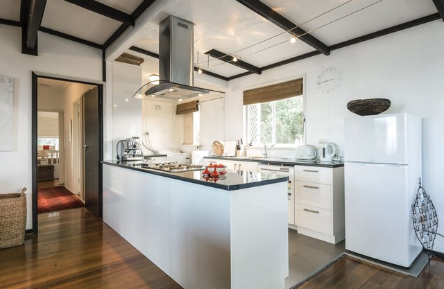 THE SUMMIT - OCEAN VIEWS, MARENGO BEACH & REEF