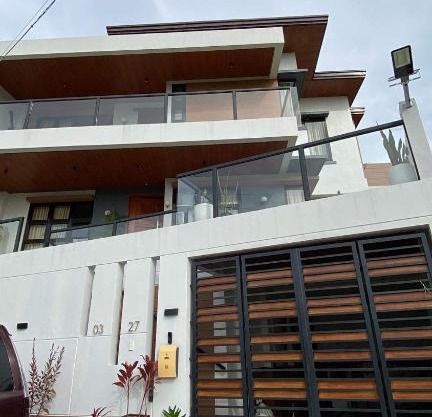 The Sunset House