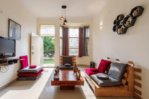 The Urban Haven by JadeCaps 3BHK Near Bengaluru Airport