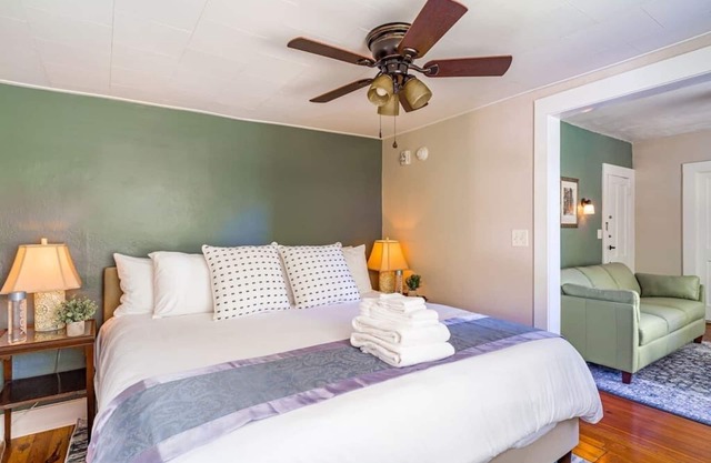 The Victoria Rose - Estate at Mt Dora