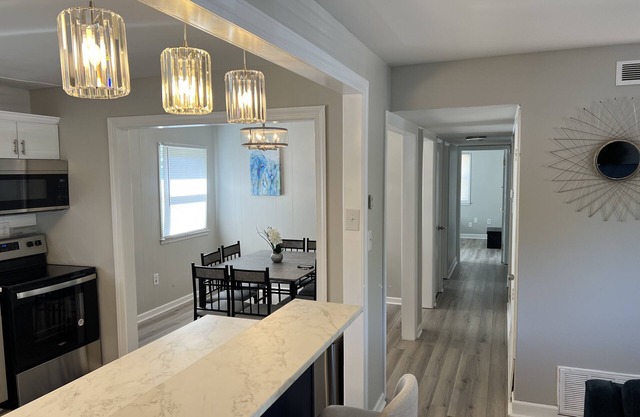 The Welcoming Winston | 3BR Cozy Home & Pool Table