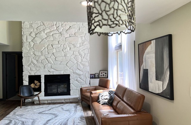 The Woods Estate - walk to Road America & near Kohler Golf ~ Modern Luxury