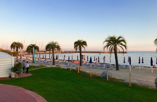 They stayed in Independent Seaside Homes