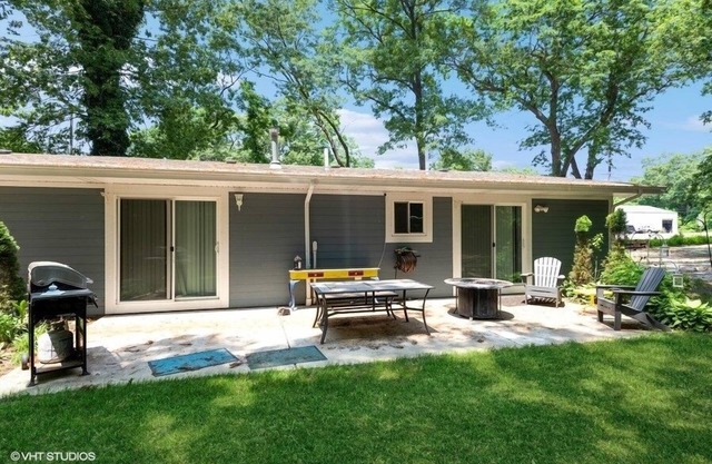 This 3 bedroom, 2 bathroom home is in a scenic area but closes to Indiana Dunes National Park.