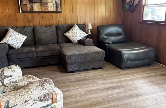 This house is a 2 bedroom(s), 1 bathrooms, located in Smyrna, TN.