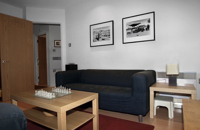 This one's got a gym, sauna, steam room.