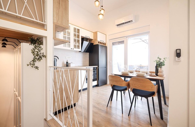 Three bedroom apartment with terrace Zadar (A-23478-a)