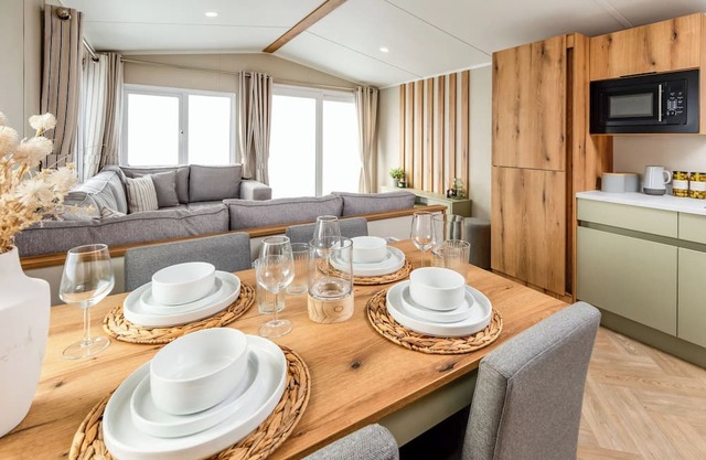 Three bedroom caravan, ideal for families and angling groups.