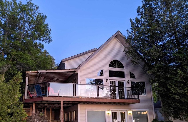 Timber Frame Cottage on Georgian Bay