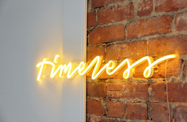 Timeless Loft -OTR -TQL w/FREE Parking