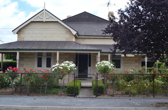 Tin House in Tanunda