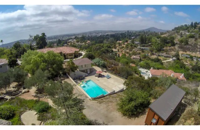 Tiny Living in Beautiful Mt. Helix