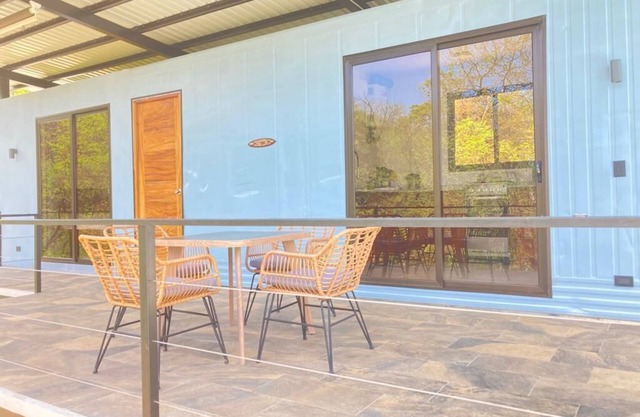 top design, Pool, View, ACs, Terrasse with Ventilator, gutes Internet, Parkplätze