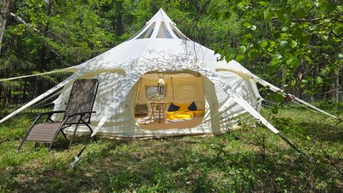 Tosontsengel Glamping Tents