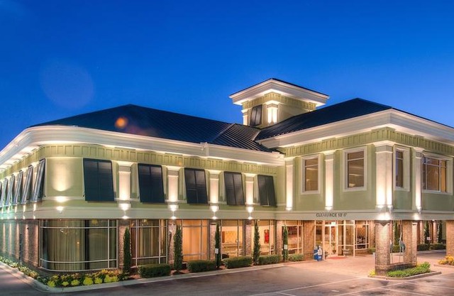 Town & Country Inn and Suites Charleston