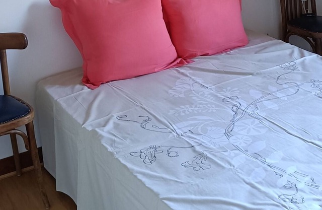 townhouse with free parking