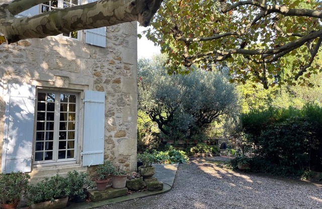 Traditional farmhouse in Provence - Haven of peace and greenery