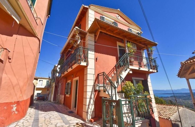 Traditional House with Amazing View