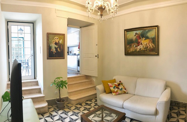 Traditional Portuguese Village House - Casa Martins No.52