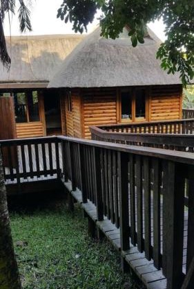 Tranquil bush cabin in Sodwana Bay Lodge Resort - House 62