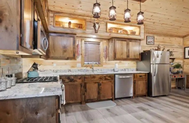 Tranquility - Secluded Cabin w/Grill & Firepit