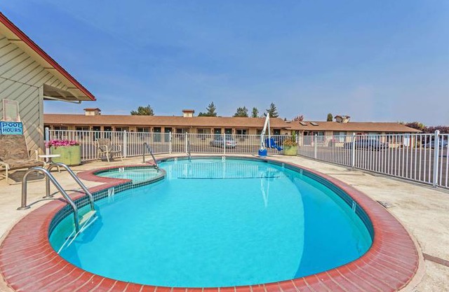 Travelodge by Wyndham Pioneer Villa