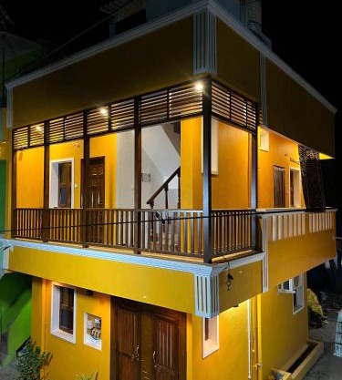 Tree Shadow Home Stay