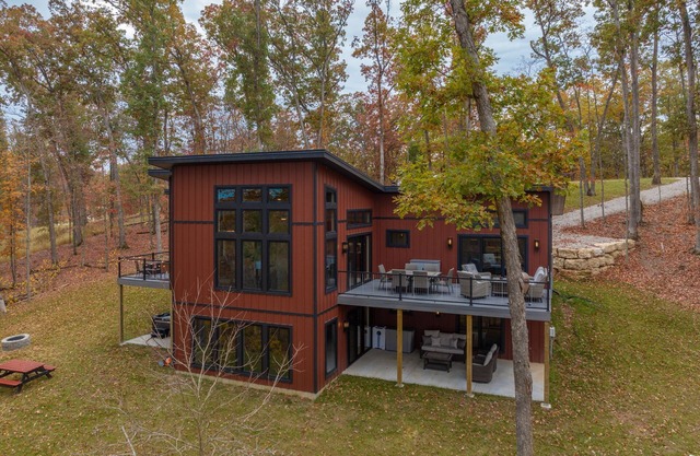 Treehouse Summit by Innsbrook Vacations!