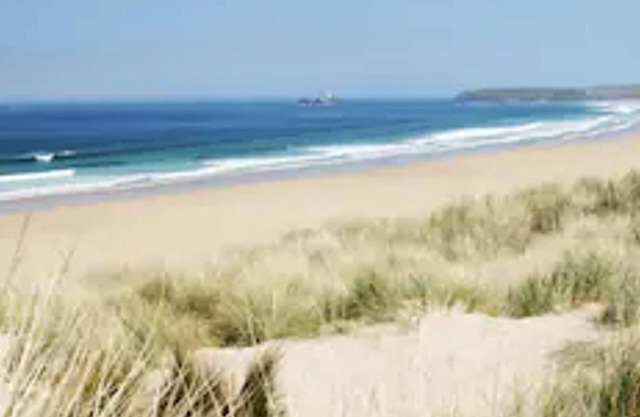 Trevithick Cottage Sleeps 6, Dog Friendly, Parking