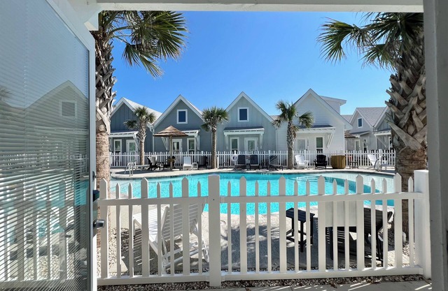 Tropic Like It's Hot