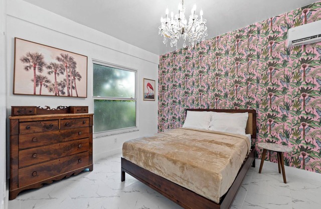 Tropical Havana | 2BR | Central Location