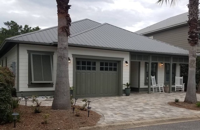 Tropical vibes only! 2 pools and short walk to private beach!