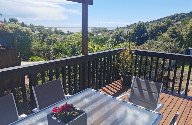 'Tui Glen' - secure family home close to Nelson town