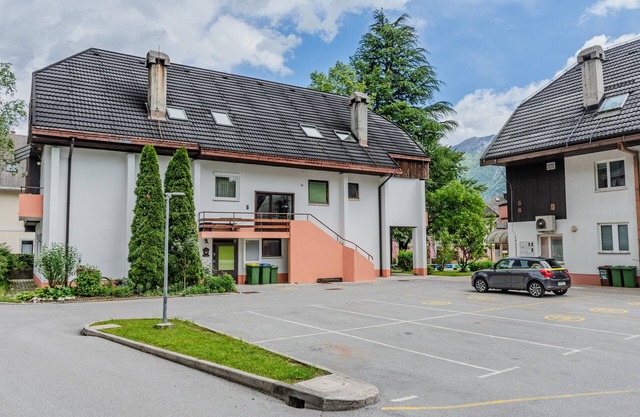 Two Bedroom Apartment Stella w/Free Parking Spot