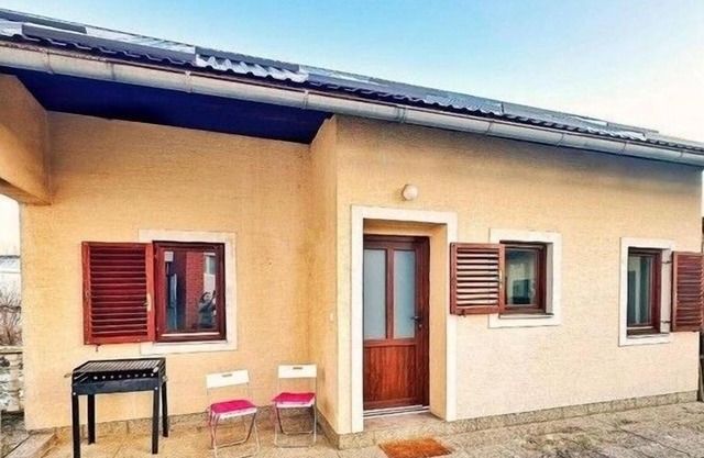 Two bedroom apartment with balcony Ogulin, Gorski kotar (A-23727-a)