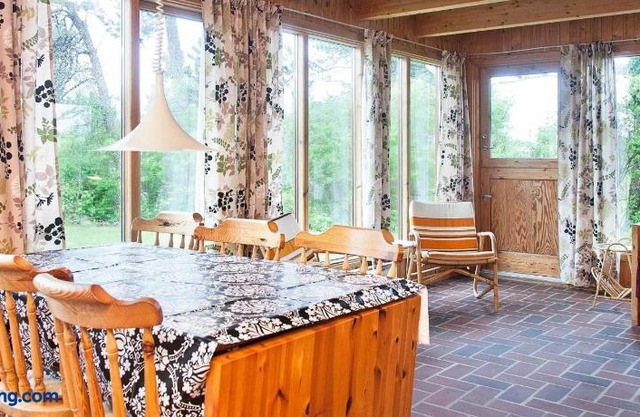 Two-Bedroom Holiday home in Store Fuglede 1