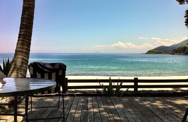 Two lots! Privacy and foot in the sand on the North Coast of São Paulo