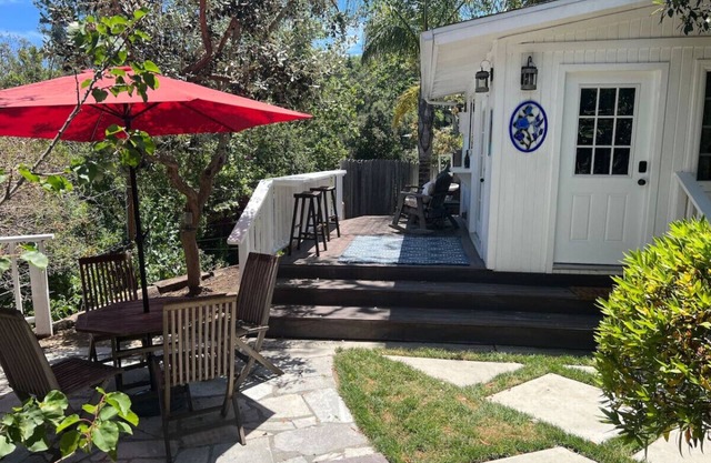 Two Room Garden Backyard: Zen Den + Farmhouse