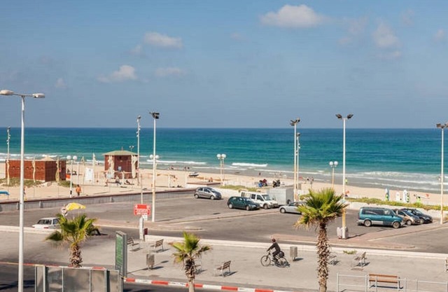 Two Rooms Apartment On The Seaside