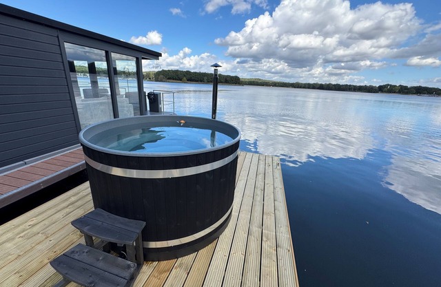 Ultimate enjoyment in and on the water and in the hot tub