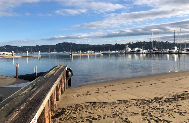 Unbeatable location in the Bay area with expansive , beautiful, panoramic views.